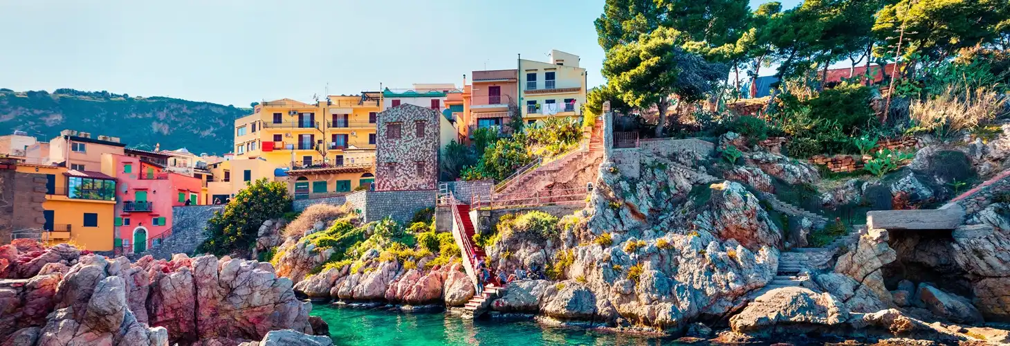 Küste von Vernazza, Italien