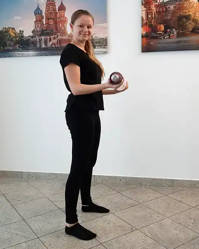 Armbeuge mit Gewichten - Leitner Reisen