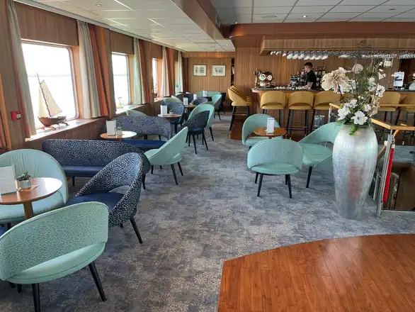 Lounge der MS Junker Jörg