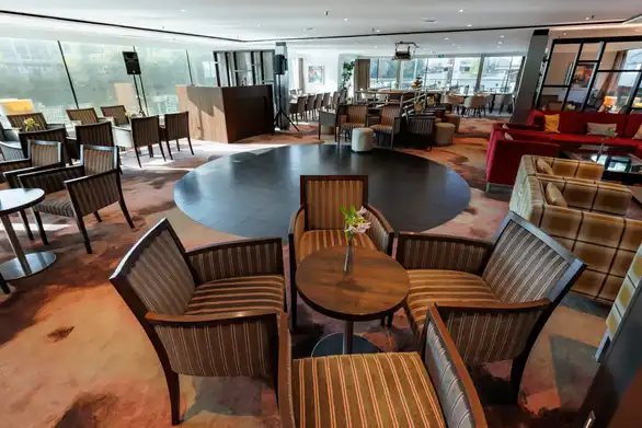 Ihr Schiff MS Monarch Countess - Panorama-Lounge
