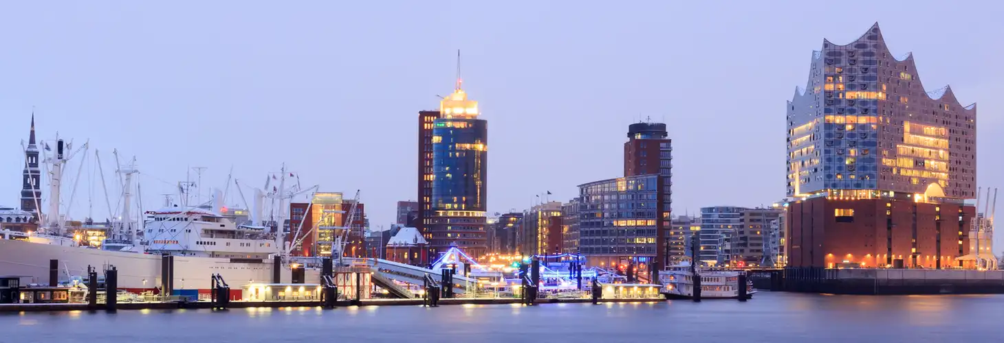 Elbphilharmonie am Hamburger Hafen, Deutschland