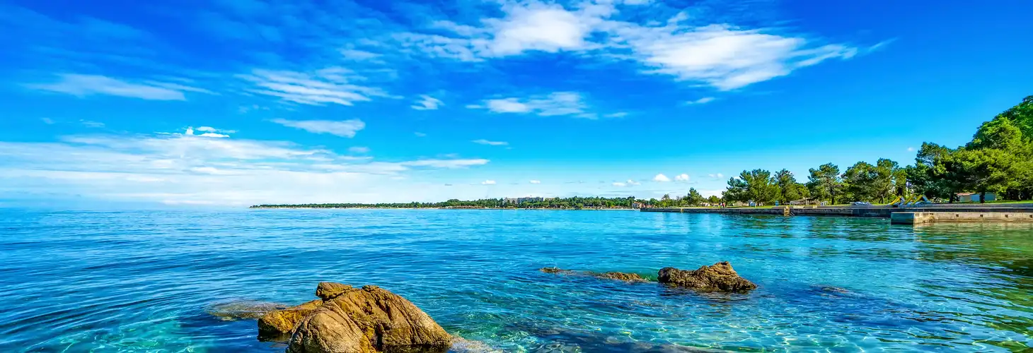 Adriaküste bei Porec, Istrien, Kroatien