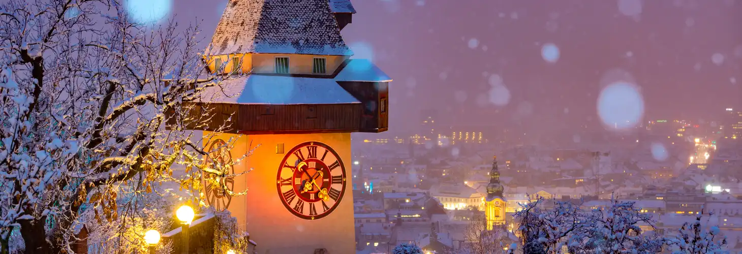 Grazer Uhrturm im Winter