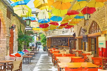 Café in Limassol im Süden Zyperns