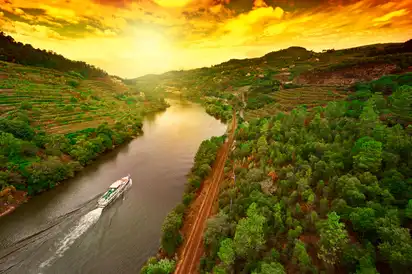 Durch das wunderschöne Dourotal in Portugal