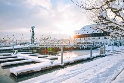 Gondelhafen von Konstanz im Winter