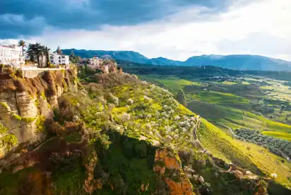 Die Stadt Ronda im Frühling, Andalusien, Spanien