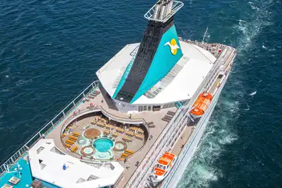 Ihr Schiff die MS Artania - Luftansicht 