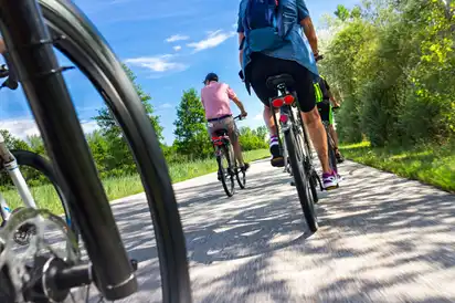 Genießen Sie gemeinsam eine Fahrradtour.