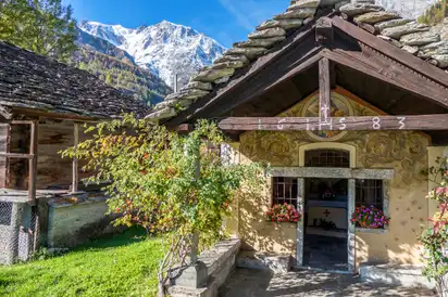 Kleine Kapelle in Macugnaga, Ossolatal