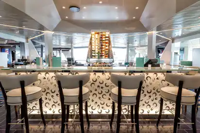 Diamant Bar am Heck Ihrer Mein Schiff 3