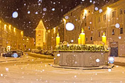 Ledererturm in Wels im Winter bei Schnee