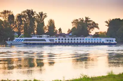Ihr Flusskreuzfahrt-Schiff MS SE-MANON - Außenansicht