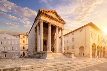 Augustustempel in Pula, Kroatien