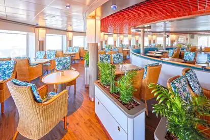 Ihre Schiff die MS Hamburg - Palmgarten
