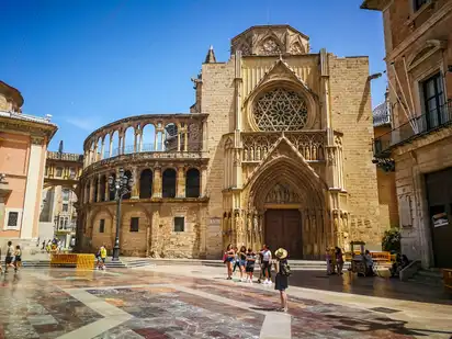Blick auf die Kathedrale von Valencia