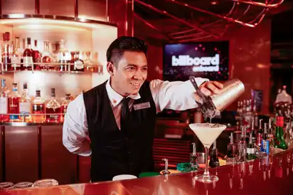 Ihr Schiff die Nieuw Statendam - Billboard Bar