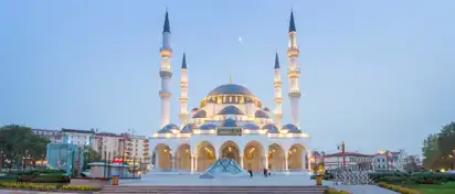 Blick auf die Melike Hatun Moschee in Ankara, Türkei