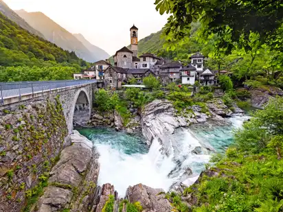 Lavertezzo im Verzascatal, Tessin, Schweiz