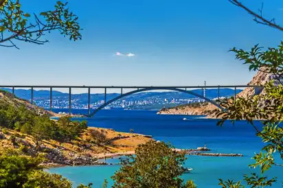 Die Krk Brücke in Kroatien