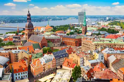 Panoramablick auf die Altstadt von Riga, Lettland