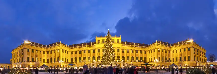 Schloss Schönbrunn zur Weihnachtszeit, Wien