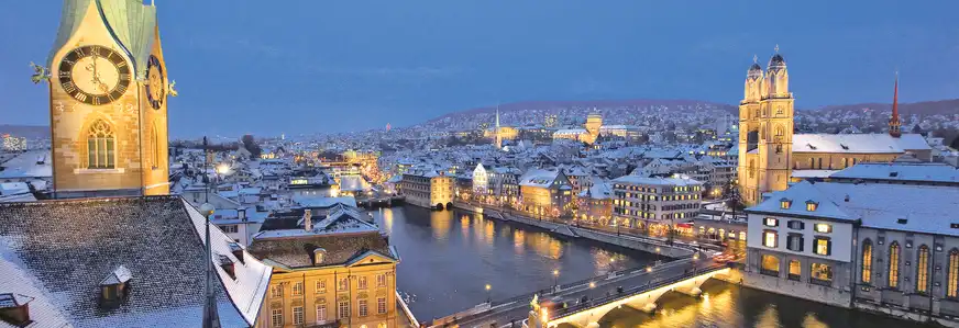 Das abendliche Zürich im Winter