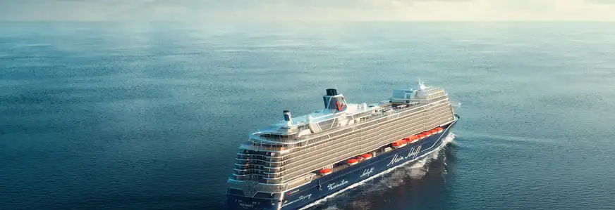 Heckansicht der Mein Schiff 1/2