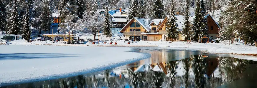 Blick auf Jasna-See, Kranjska Gora
