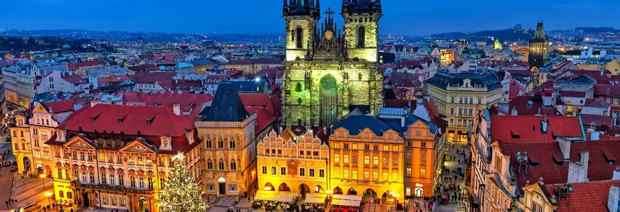 Altstädter Ring in Prag in der Weihnachtszeit.