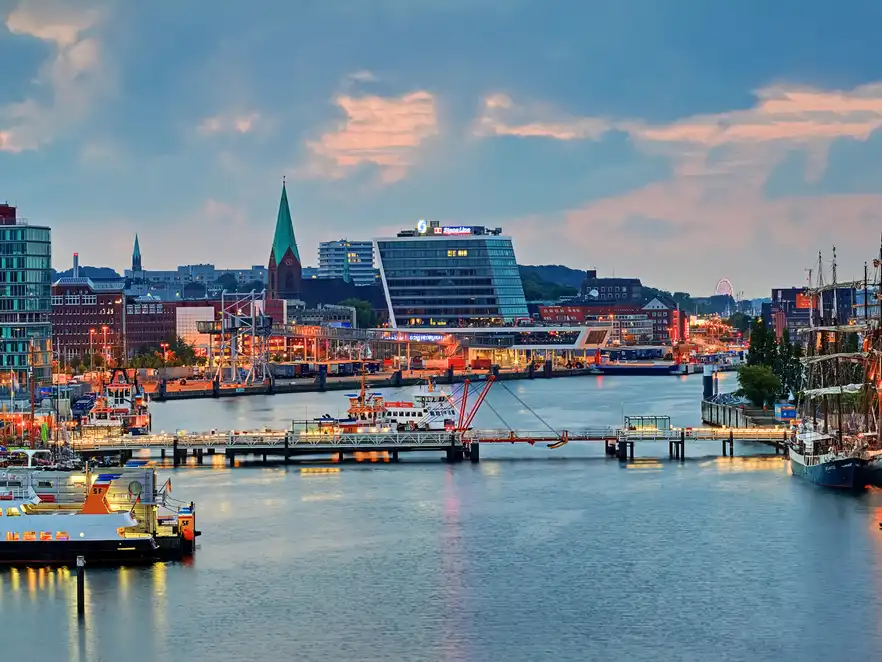 Kieler Förde am Abend, Deutschland