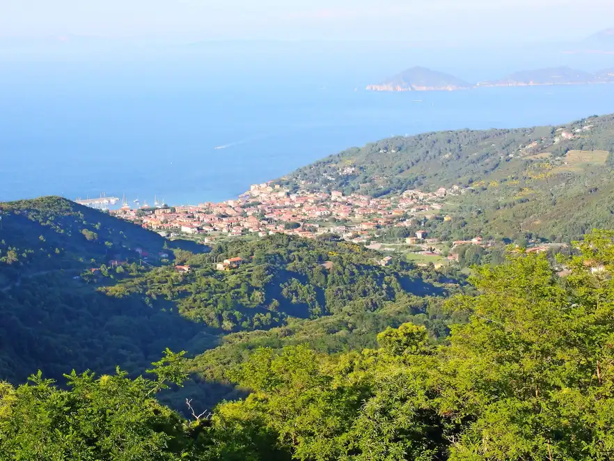 Aussicht auf Marciana vom Monte Capanne, Elba