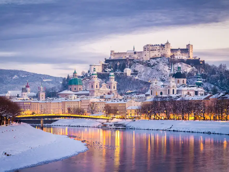 Salzburg im Winter, Österreich