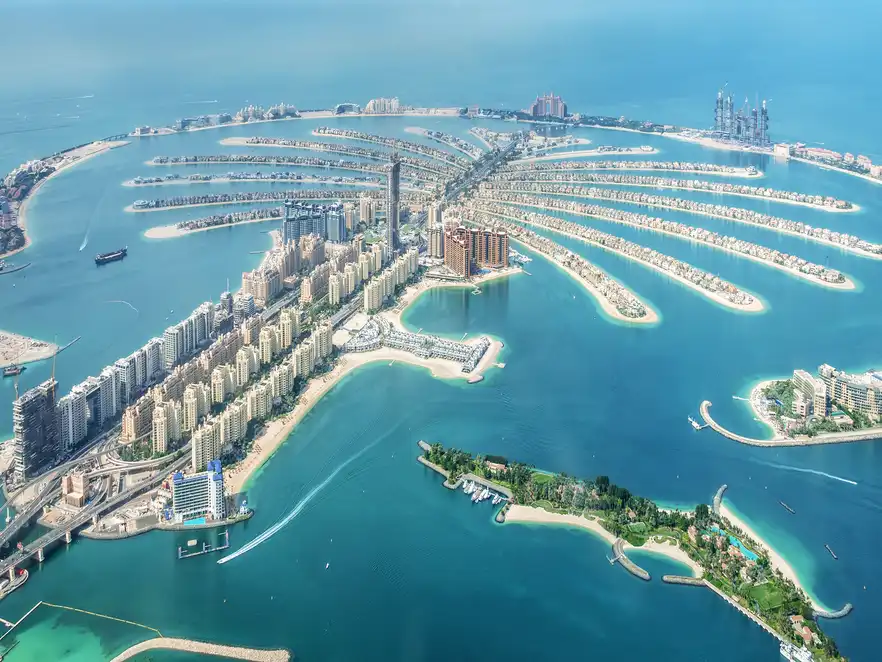 Luftbild von Palm Jumeirah Island in Dubai