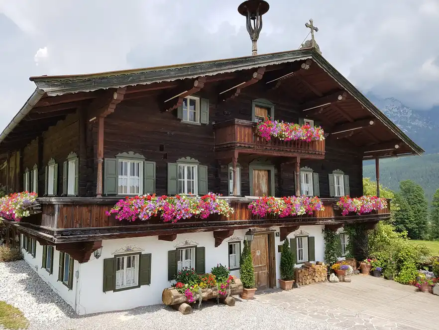 Bergdoktorhaus in Ellmau in Tirol, Österreich