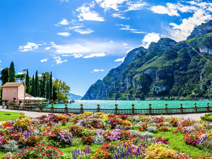 Riva del Garda in der Provinz Trentino am Gardasee, Italien