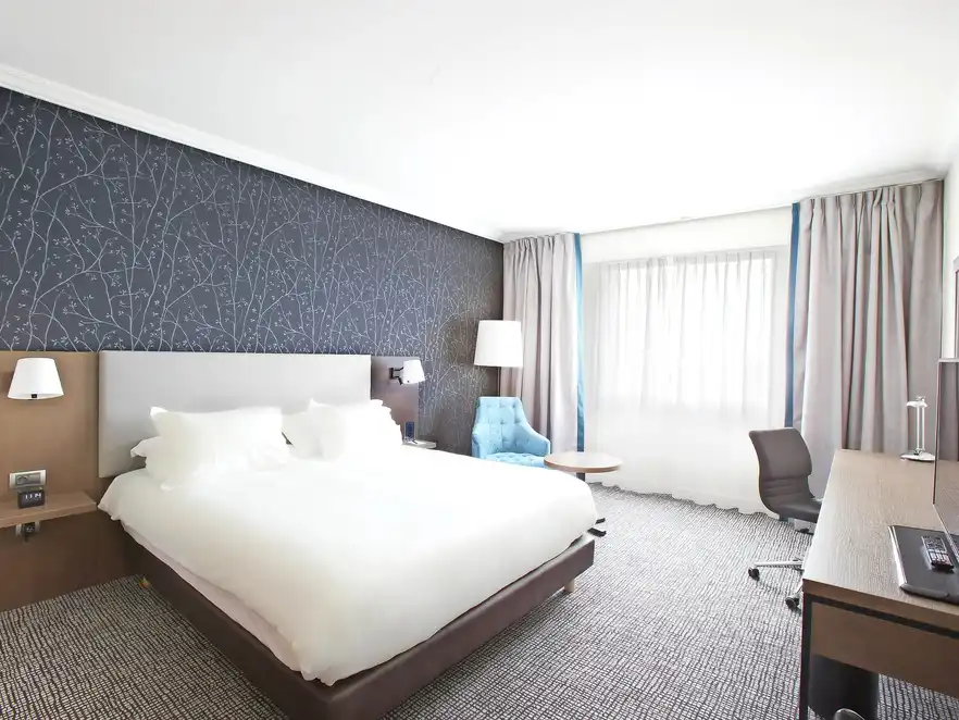 Hilton Hotel Paris Charles de Gaulle Flughafen - Zimmerbeispiel