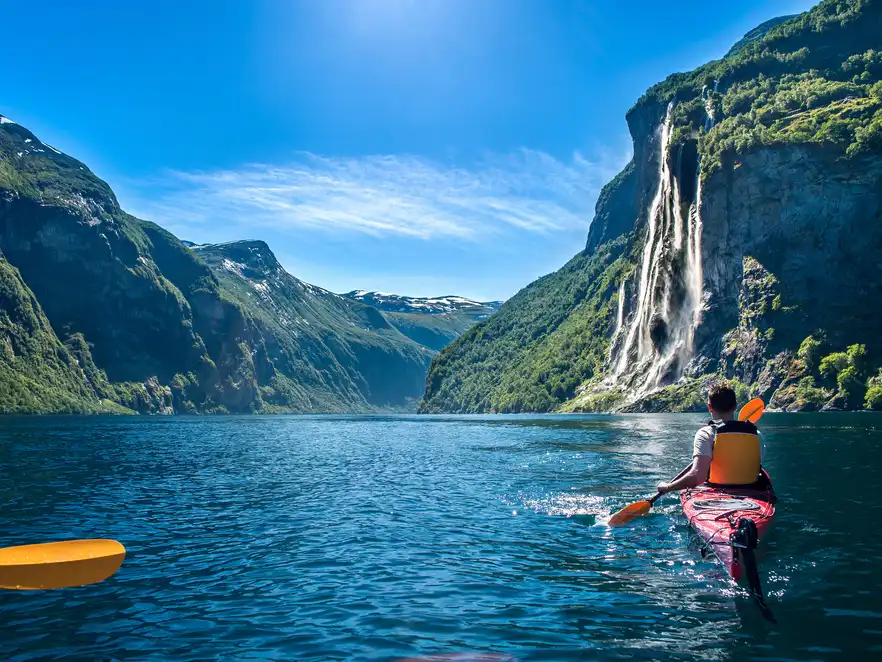 Kayaking in Norwegens Fjorden