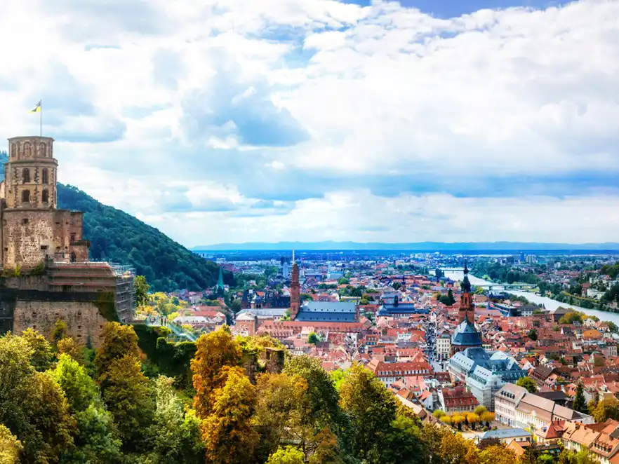 Sagenhafter Ausblick auf die Altstadt von Heidelberg
