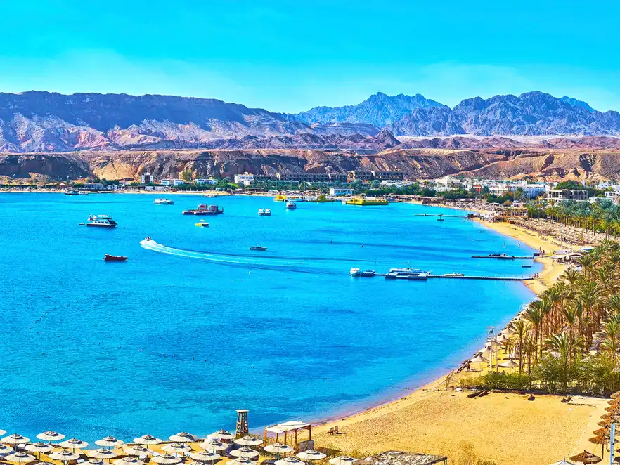 Panorama vom El Maya Sandstrand, Sharm El Sheikh, Ägypten