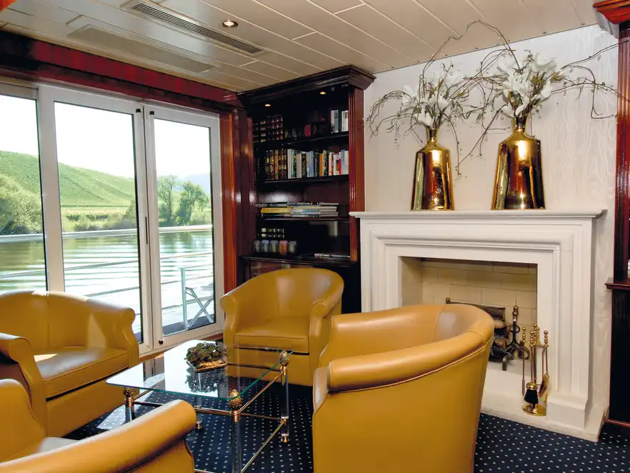 MS Rhein Prinzessin, Bibliothek