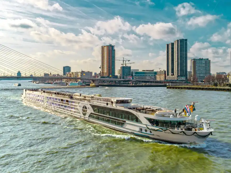 Ihr Schiff die MS Geoffrey Chaucer - Schiffansicht