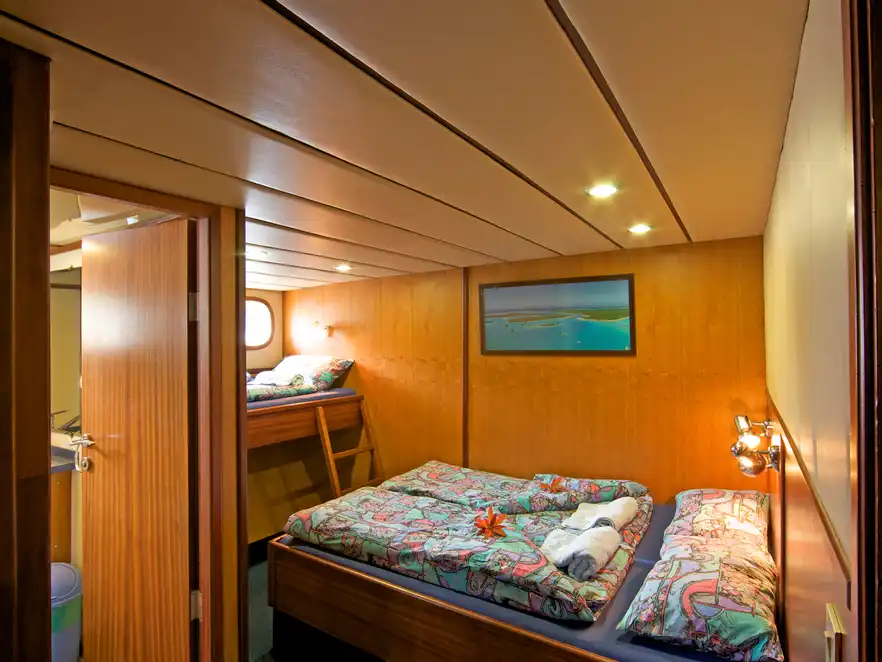 Ein Segelschiff auf den Seychellen - 3er Kabine