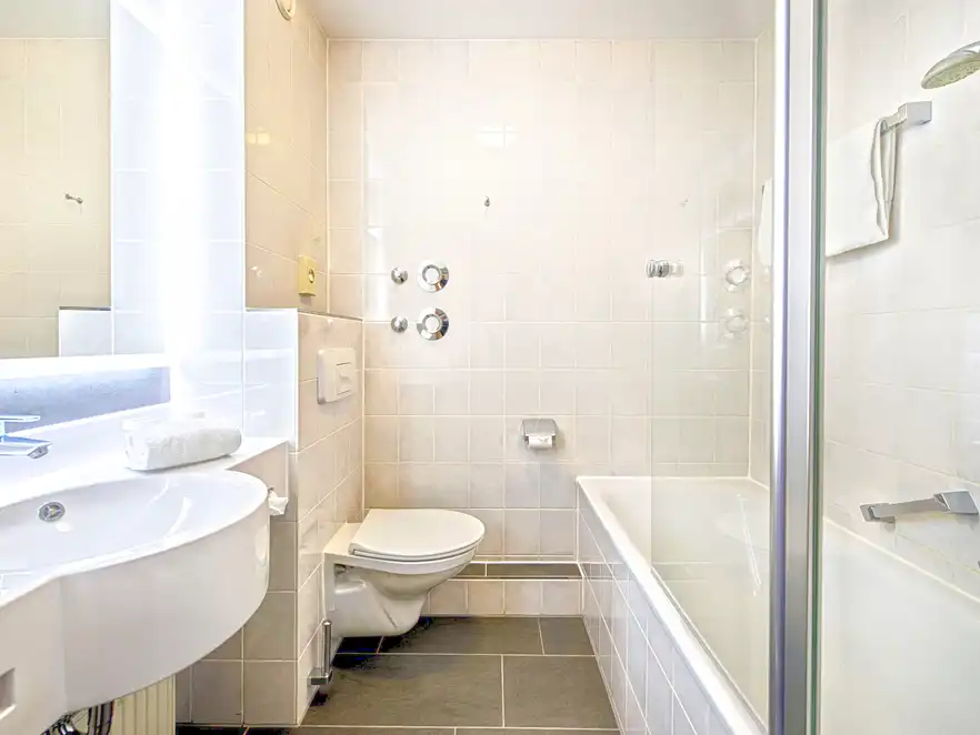 Ihr Achat Hotel Dresden Altstadt - Beispiel Badezimmer