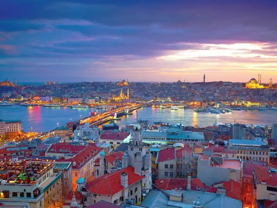 Istanbul Panoramablick mit Sonnenuntergang, Türkei