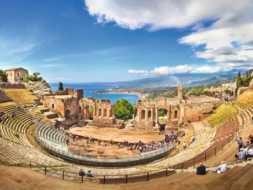 Griechisches Theater in Taormina, Sizilien, Italien