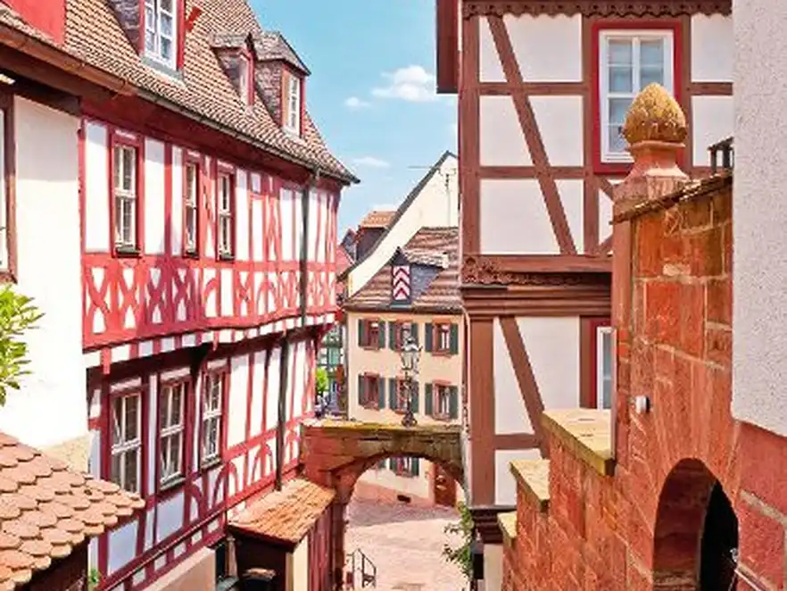 Enge Gasse in Miltenberg am Main