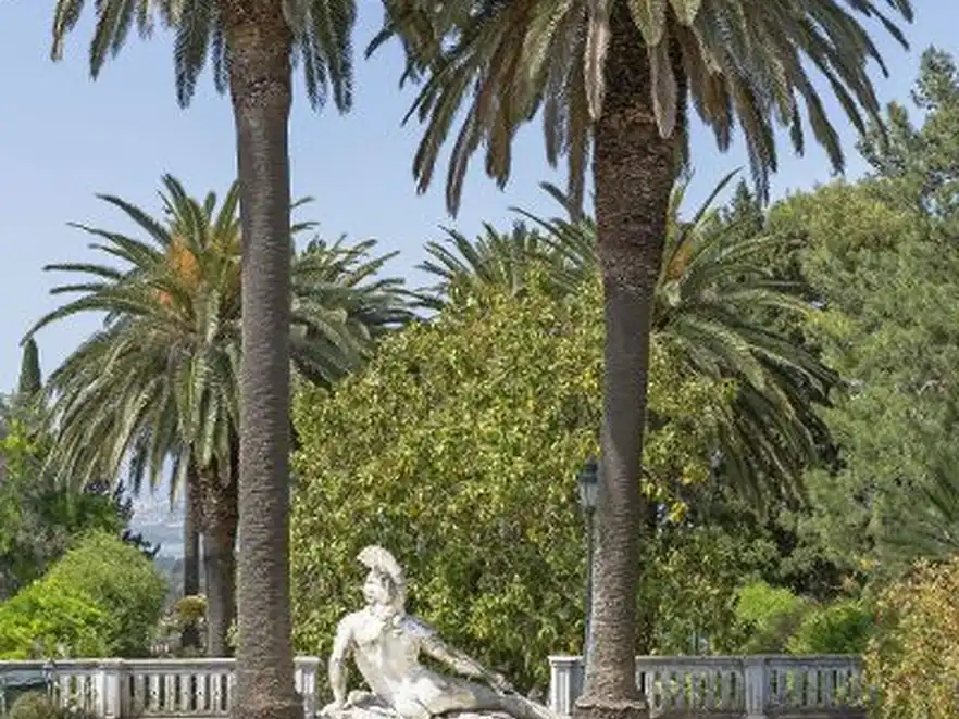 Statue des Achill im Achilleion auf Korfu