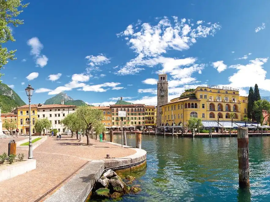 Riva del Garda in der Provinz Trentino am Gardasee, Italien