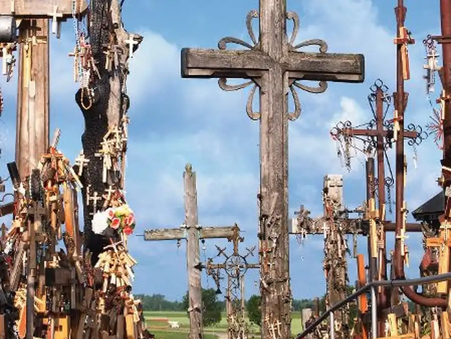 Hügel der Kreuze in Siauliai, Litauen